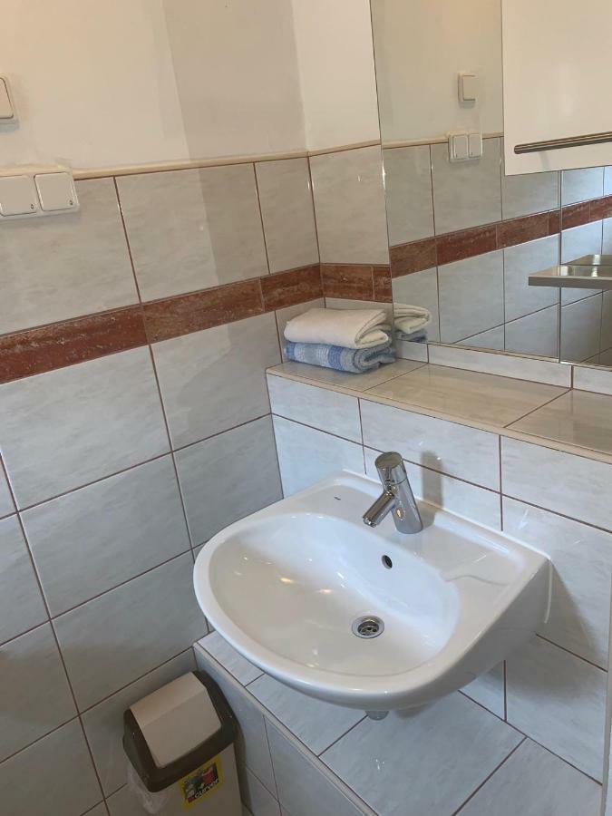 Vila Tesmija Baška Exterior foto